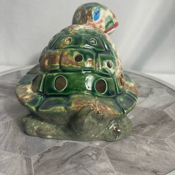 Vintage Handmade Ceramic Turtle Luminary Planter Signed “Marnel” 7-24 - Picture 6 of 9